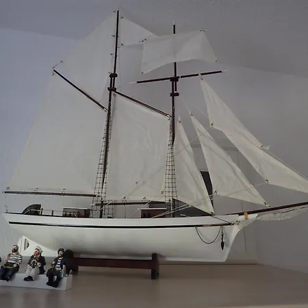 بيت للعطل Boddenblick Mit Sauna *