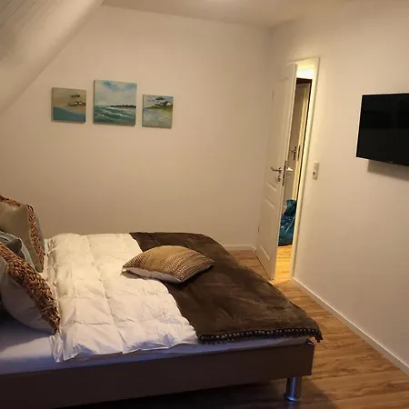 Boddenblick Mit Sauna * Pruchten